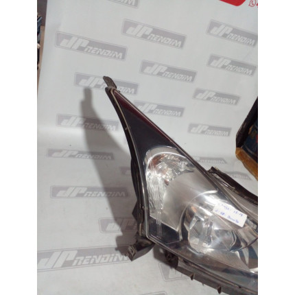 Farol Direito Chevrolet Cruze C-58 Ano 2012 2013 2014 - Usado