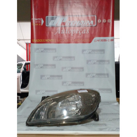 Farol Esquerdo Chevrolet Celta-Prisma Dark Chrome C-60 Ano 2007 2008 2009 2010 2011 2012 a 2016 - Usado