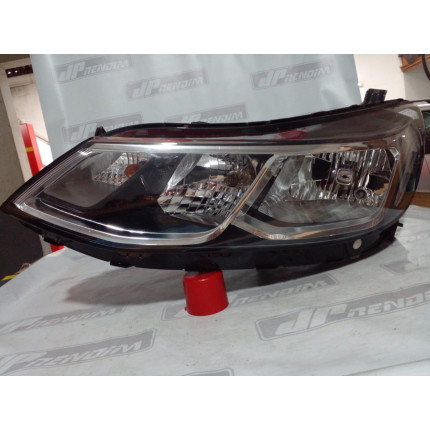Farol Esquerdo Chevrolet Cruze Hatch Sport sem Led C-62 Ano 2018 2019 2020 2021 2022 - Usado