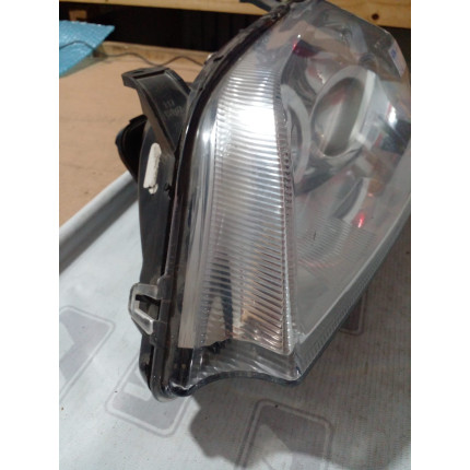 Farol Esquerdo Chevrolet Astra C-63 Ano 2003 2004 2005 2006 2007 a 2011 - Usado