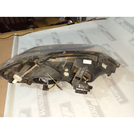 Farol Esquerdo Chevrolet Astra C-63 Ano 2003 2004 2005 2006 2007 a 2011 - Usado