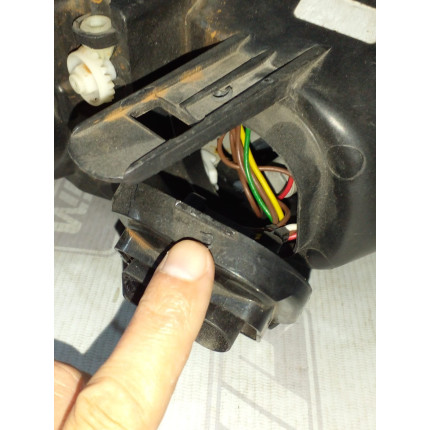 Farol Esquerdo Chevrolet Astra C-63 Ano 2003 2004 2005 2006 2007 a 2011 - Usado