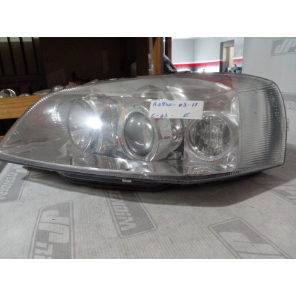 Farol Esquerdo Chevrolet Astra C-63 Ano 2003 2004 2005 2006 2007 a 2011 - Usado