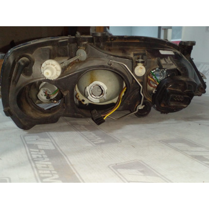 Farol Esquerdo Chevrolet Astra C-63 Ano 2003 2004 2005 2006 2007 a 2011 - Usado