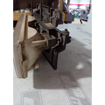 Farol Direito Chevrolet Silverado C-1997 1998 1999 2000 2001 a 2004 - Usado