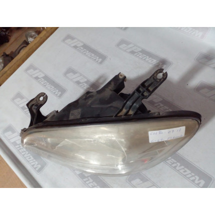 Farol Esquerdo Chevrolet Celta C-69 Ano 2007 2008 2009 2010 2011 2012 - Usado