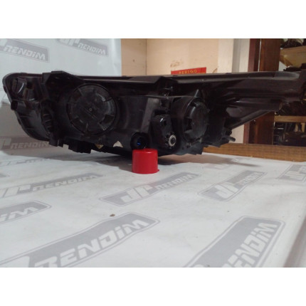 Farol Direito Kia Rio Cromado Ki-05 Ano 2020 2021 2022 - Usado