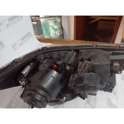 Farol Esquerdo Mitsubishi ASX Mit-06 Ano 2012 2013 2014 2015 2016 2017 a 2020 - Usado