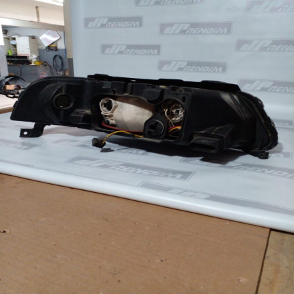 Farol Esquerdo VW Gol-Parati-Saveiro Vw-09 Ano 1999 2000 2001 2002 2003 2004 2005 - Usado