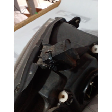 Farol Esquerdo Fiat Palio Adventure Locker Fi-07 Ano 2012 2013 2014 2015 2016 2017 2018 - Usado