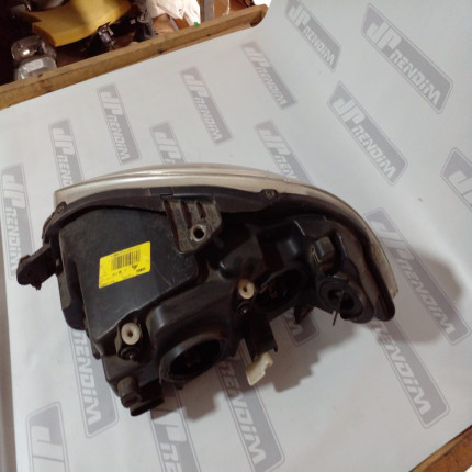 Farol Direito Fiat Palio Weekend-Strada Fi-09 Ano 2008 2009 2010 2011 2012 2013 a 2020 - Usado