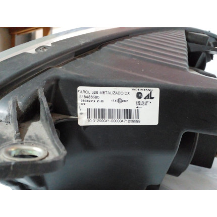 Farol Direito Fiat Grand Siena Fi-14 Ano 2012 2013 2014 2015 2016 - Usado