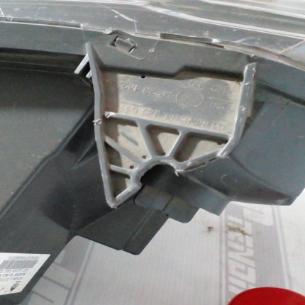 Farol Esquerdo Fiat Argo-Cronos Fi-23 Ano 2017 2018 2019 2020 2021 - Usado