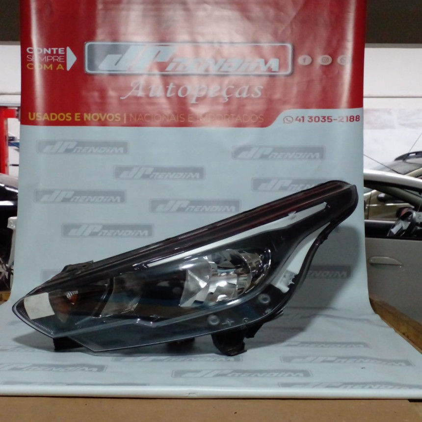 Farol Esquerdo Fiat Argo-Cronos Fi-23 Ano 2017 2018 2019 2020 2021 - Usado