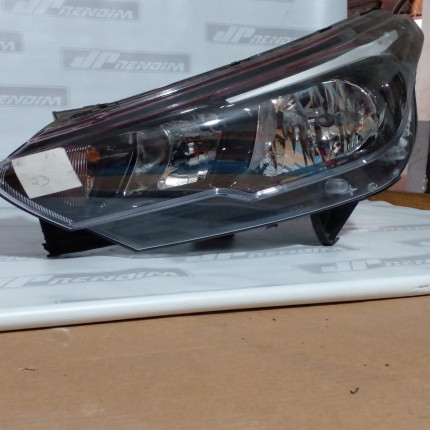 Farol Esquerdo Fiat Argo-Cronos Fi-23 Ano 2017 2018 2019 2020 2021 - Usado