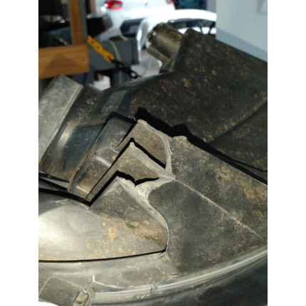 Farol Esquerdo Fiat Uno Way Máscara Negra Fi-30 Ano 2016 2017 2018 2019 2020 - Usado