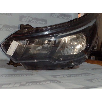 Farol Esquerdo Fiat Argo Fi-31 Ano 2018 2019 2020 2021 2022 2023 - Usado