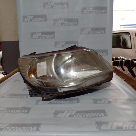 Farol Direito Gol-Voyage-Saveiro Vw-11 Cromado Ano 2008 2009 2010 2011 2012 2012 - Usado