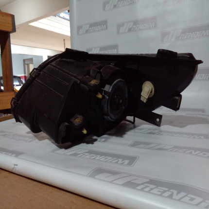 Farol Direito Gol-Voyage-Saveiro Vw-11 Cromado Ano 2008 2009 2010 2011 2012 2012 - Usado