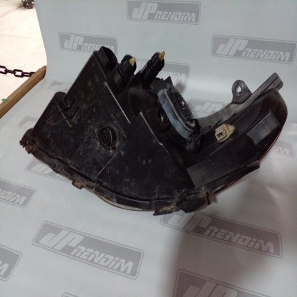 Farol Direito Gol-Voyage-Saveiro Vw-11 Cromado Ano 2008 2009 2010 2011 2012 2012 - Usado