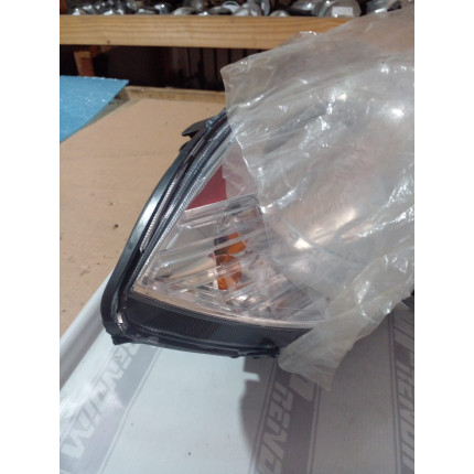Farol Direito Fiat Linea Fi-45 Ano 2008 2009 2010 2011 2012 2013 2014 - Novo
