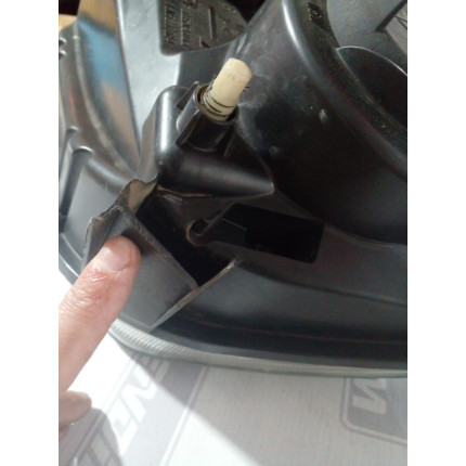Farol Direito Renault Duster Re-02 Ano 2012 2013 2014 2015 - Usado