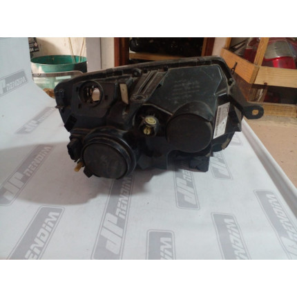 Farol Esquerdo Renault Dustert-Oroch Re-20 Ano 2016 2017 2018 2019 2020 - Usado