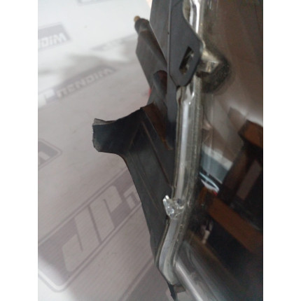 Farol Esquerdo Renault Sandero-Logan Re-29 Ano 2014 2015 2016 2017 2018 2019 2020 - Usado