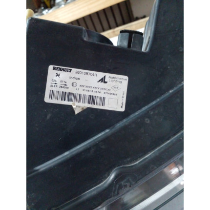 Farol Direito Renault Sandero-Logan Re-30 Ano 2014 2015 2016 2017 2018 2019 2020 - Usado