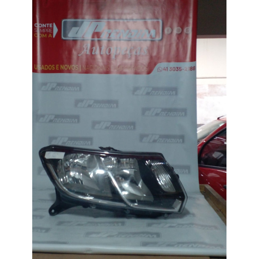 Farol Direito Renault Sandero-Logan Re-30 Ano 2014 2015 2016 2017 2018 2019 2020 - Usado
