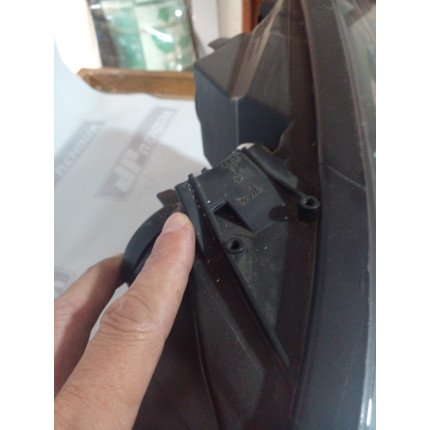 Farol Esquerdo Renault Sandero-Logan Re-33 Ano 2014 2015 2016 2017 2018 2019 2020 - Usado
