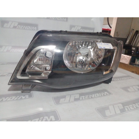 Farol Esquerdo Renault Kwid Re-40 Ano 2017 2018 2019 2020 2021 - Usado
