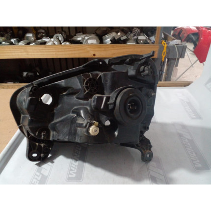 Farol Direito Renault Clio Máscara Negra Re-41 Ano 2013 2014 2015 2016 - Usado
