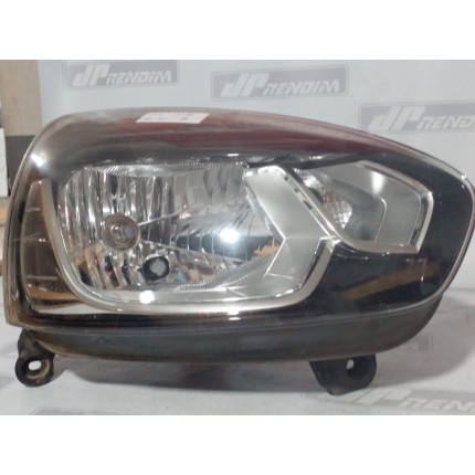 Farol Direito Renault Clio Máscara Negra Re-41 Ano 2013 2014 2015 2016 - Usado