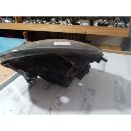 Farol Direito Renault Clio Máscara Negra Re-41 Ano 2013 2014 2015 2016 - Usado