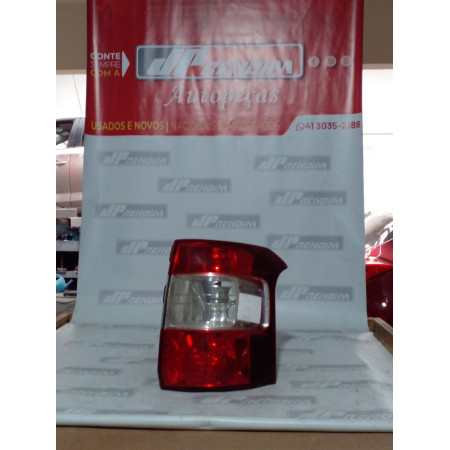 Lanterna Lado Direito Chevrolet Montana-Ágile C-05 Ano 2011 2012 2013 2014 2015 2016 2017 - Usado