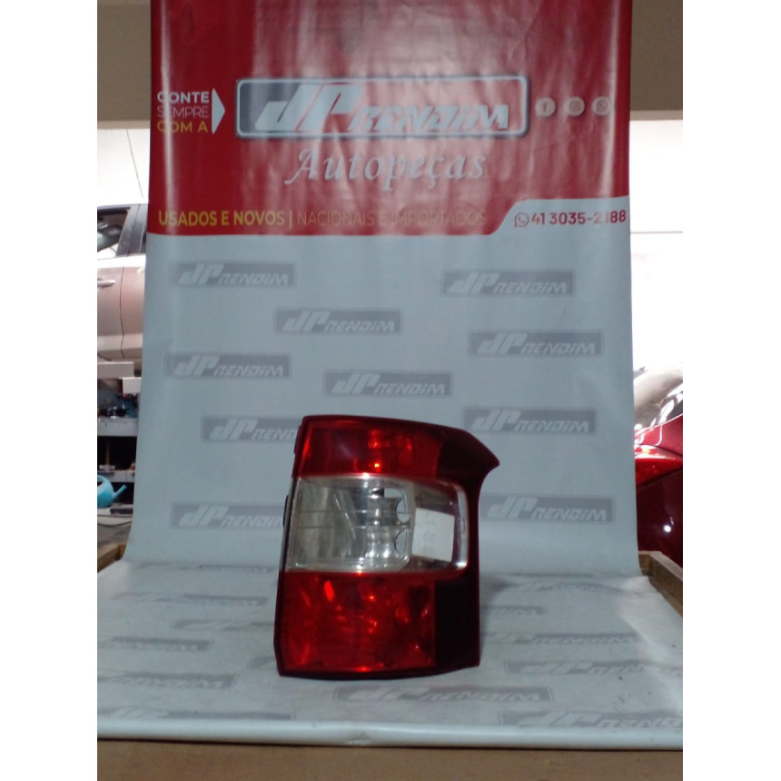 Lanterna Lado Direito Chevrolet Montana-Ágile C-05 Ano 2011 2012 2013 2014 2015 2016 2017 - Usado