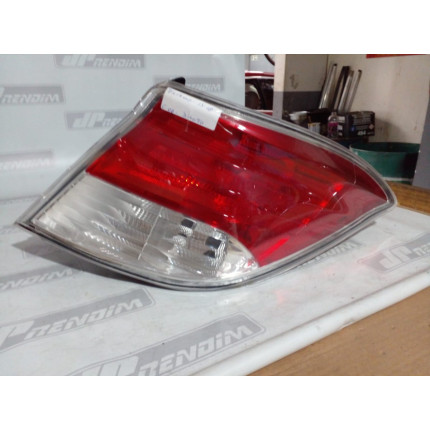 Lanterna Lado Direito Chevrolet Prisma C-06 Ano 2013 2014 2015 2016 2017 2018 - Usado