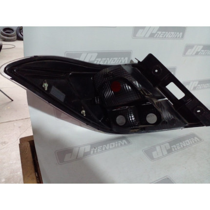 Lanterna Lado Direito Chevrolet Prisma C-06 Ano 2013 2014 2015 2016 2017 2018 - Usado