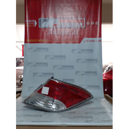Lanterna Lado Direito Chevrolet Prisma C-08 Ano 2013 2014 2015 2016 2017 2018 - Usado
