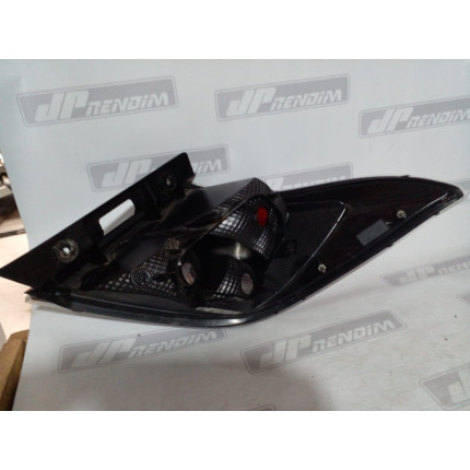 Lanterna Lado Esquerdo Chevrolet Prisma C-11 Ano 2013 2014 2015 2016 2017 2018 - Usado