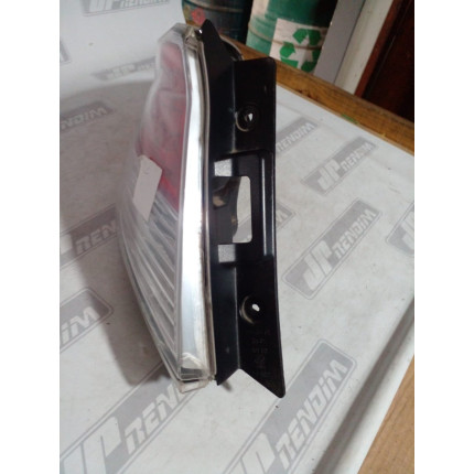 Lanterna Lado Esquerdo Chevrolet Prisma C-11 Ano 2013 2014 2015 2016 2017 2018 - Usado