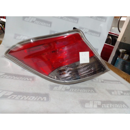 Lanterna Lado Esquerdo Chevrolet Prisma Fumê C-12 Ano 2013 2014 2015 2016 2017 2018 - Usado