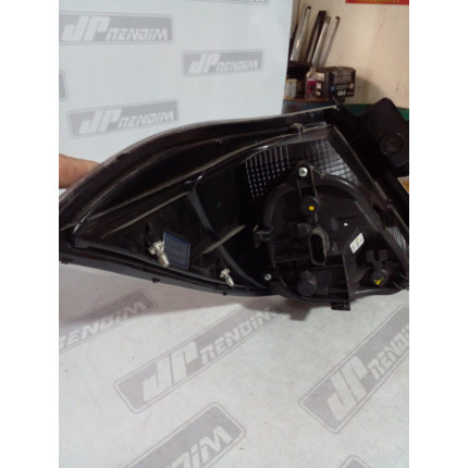 Lanterna Lado Direito Chevrolet Prisma Fumê C-13 Ano 2013 2014 2015 2016 2017 2018 - Usado