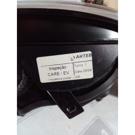 Lanterna Lado Direito Chevrolet Prisma Fumê C-13 Ano 2013 2014 2015 2016 2017 2018 - Usado