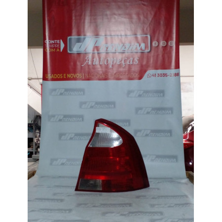 Lanterna Lado Direito Corsa-Corsão Sedan C-14 Ano 2003 2004 2005 2006 2007 2008 a 2011 - Usado
