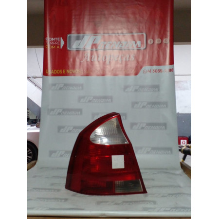 Lanterna Lado Esquerdo Chevrolet Corsa-Corsão Sedan C-15 Ano 2003 2004 2005 2006 2007 2008 a 2011 - Usado