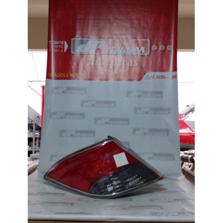 Lanterna Lado Esquerdo Chevrolet Prisma Fumê C-17 Ano 2013 2014 2015 2016 2017 2018 - Usado