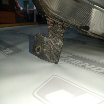 Farol Direito VW Fox-Spacefox Vw-24 Ano 2005 2006 2007 2008 2009 2010 2011 2012 - Usado