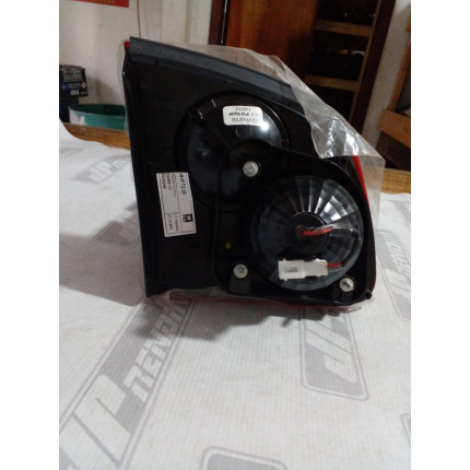 Lanterna Lado Direito Chevrolet Corsa Classic Tampa Traseira C-19 Ano 2011 2012 2013 2014 2015 a 2017 - Novo